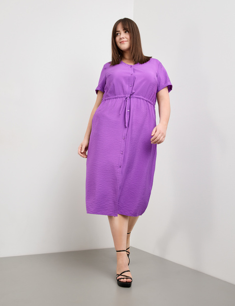 Sommerkleid in Midilänge