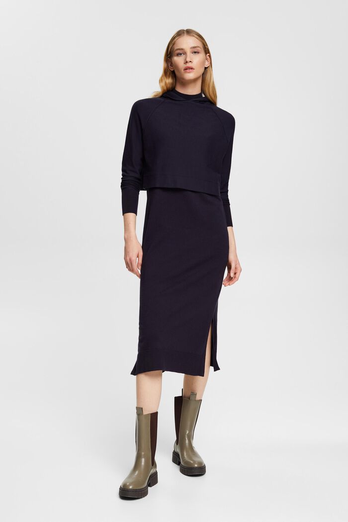Strickkleid in Midilänge
