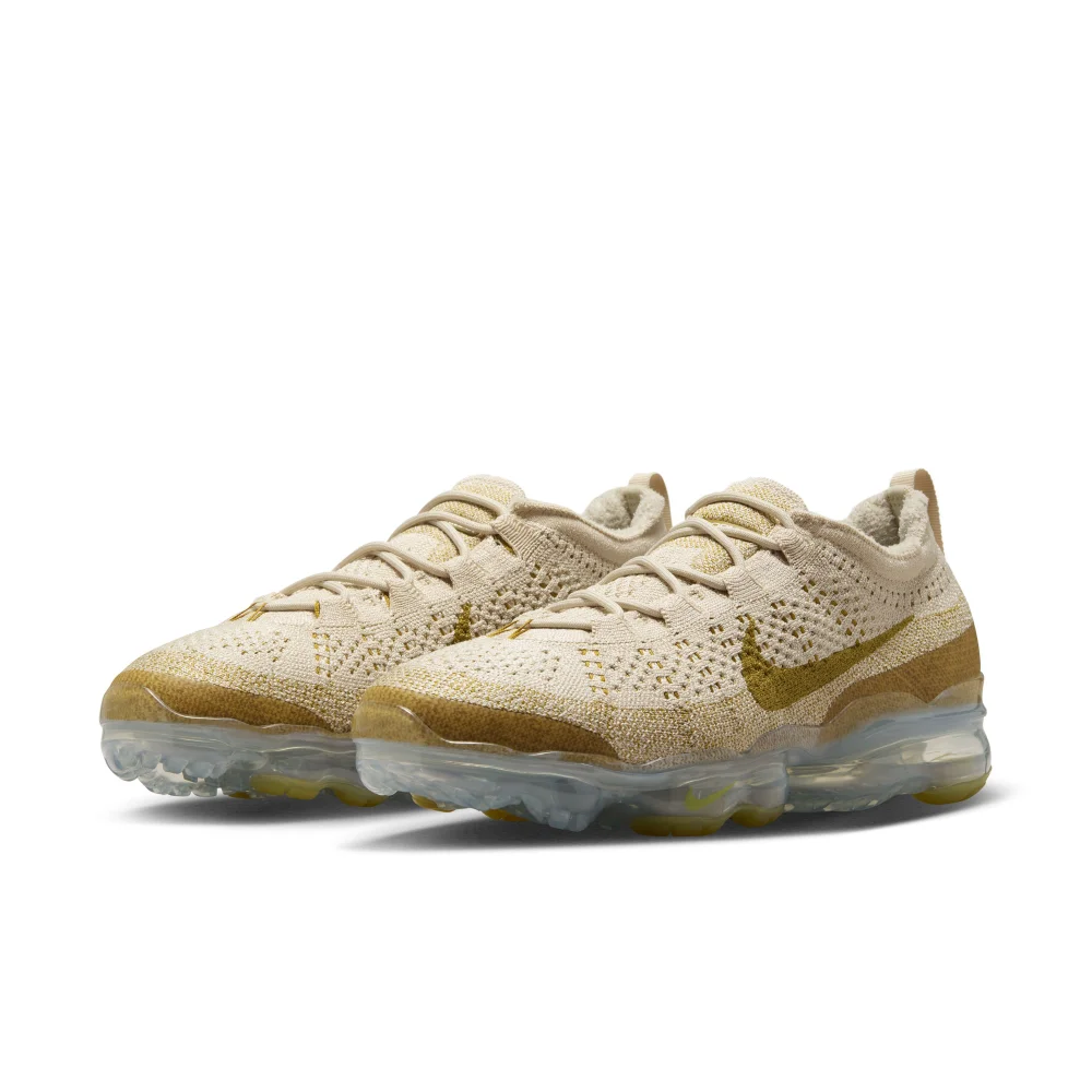 Nike Air VaporMax 2023 Flyknit DV1678-100 / braun