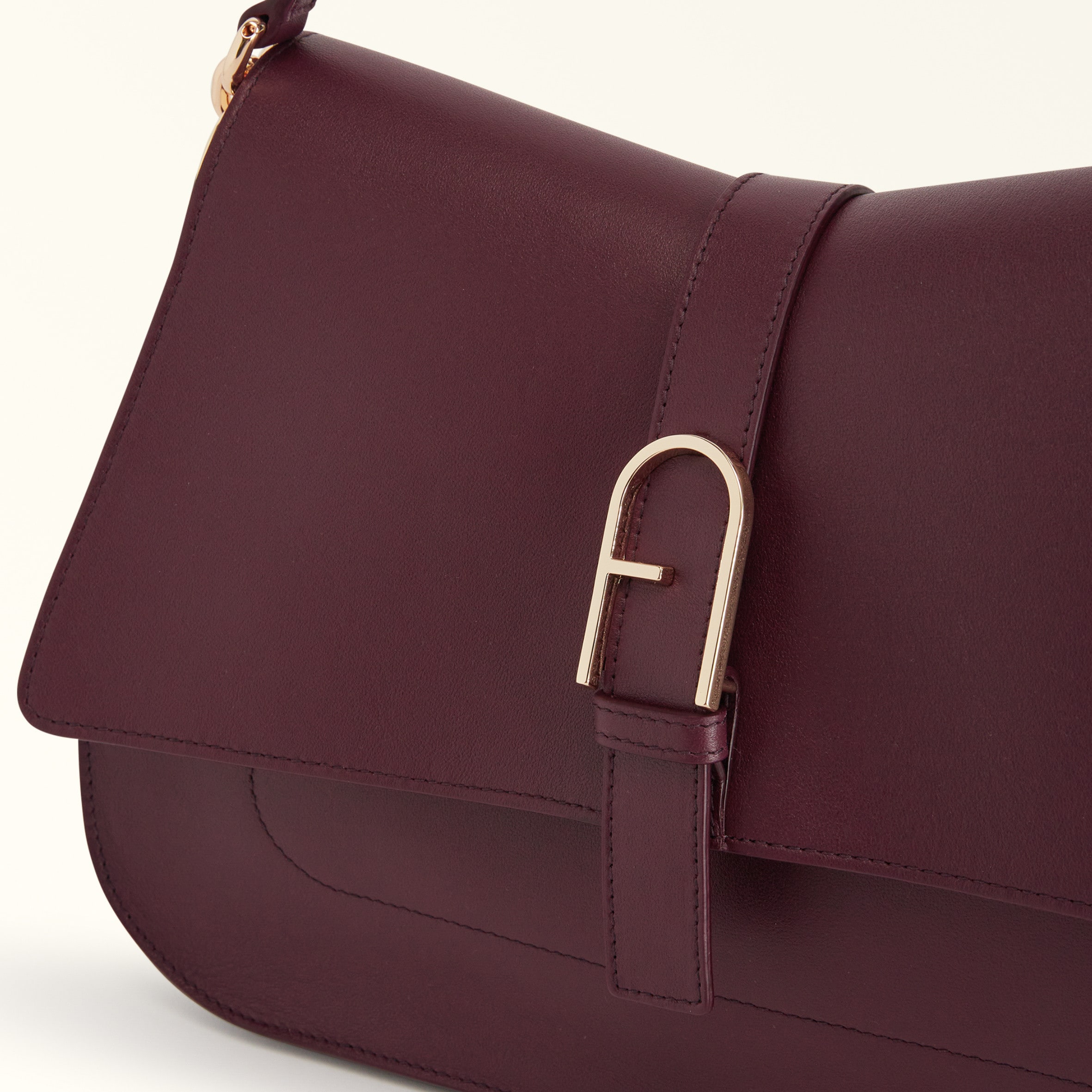 Furla Flow