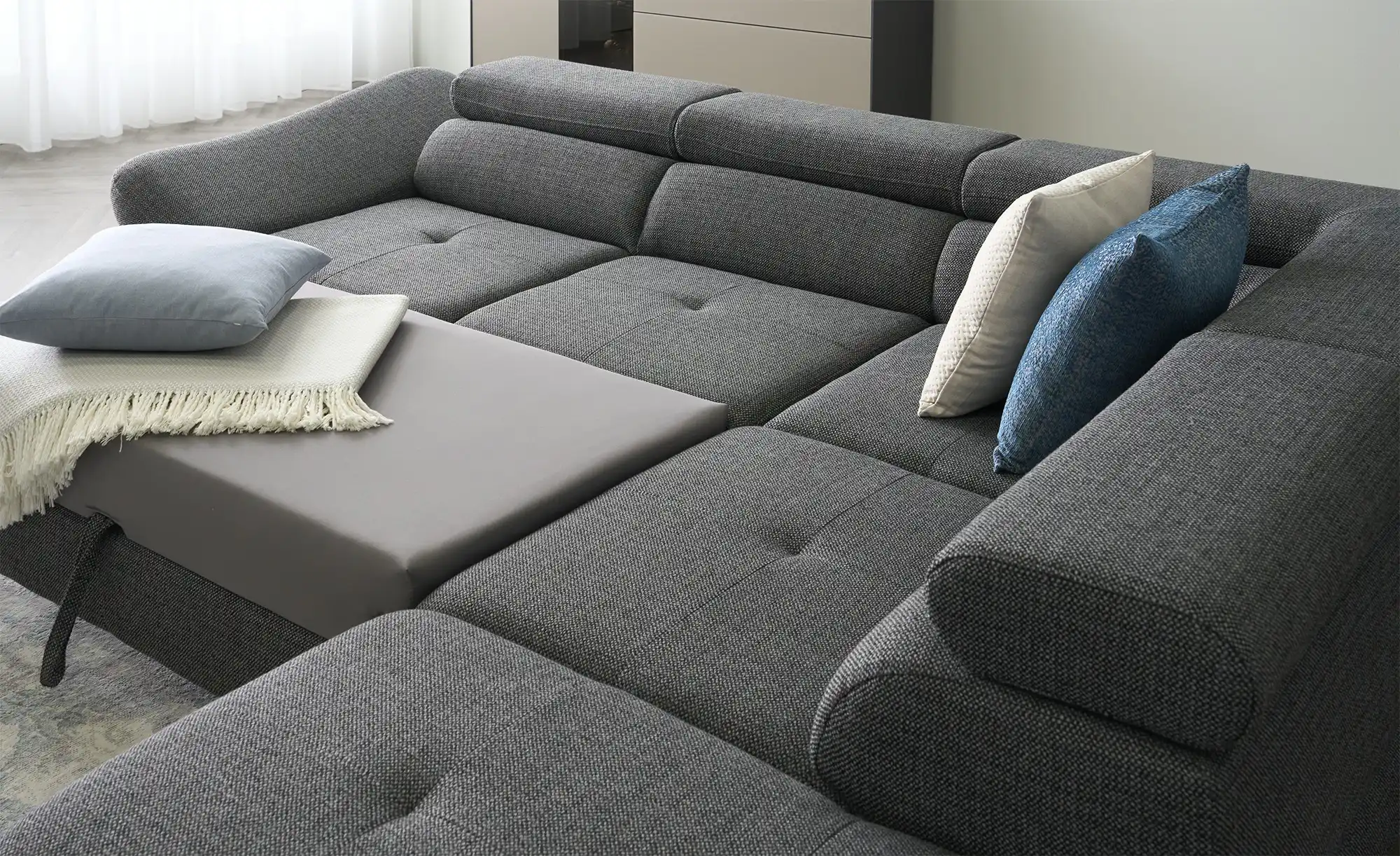 Twist Ecksofa aus Flachgewebe Fabio