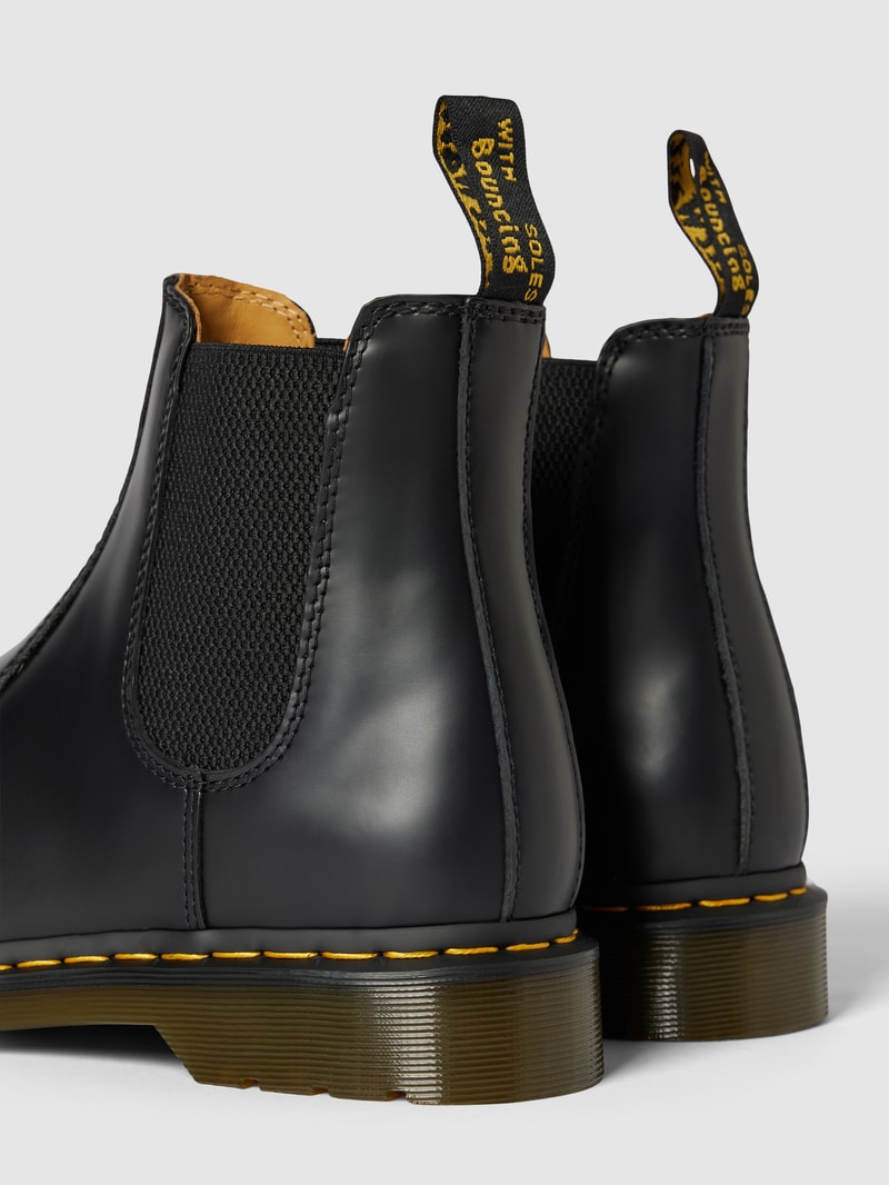 Chelsea Boots aus echtem Leder in schwarz