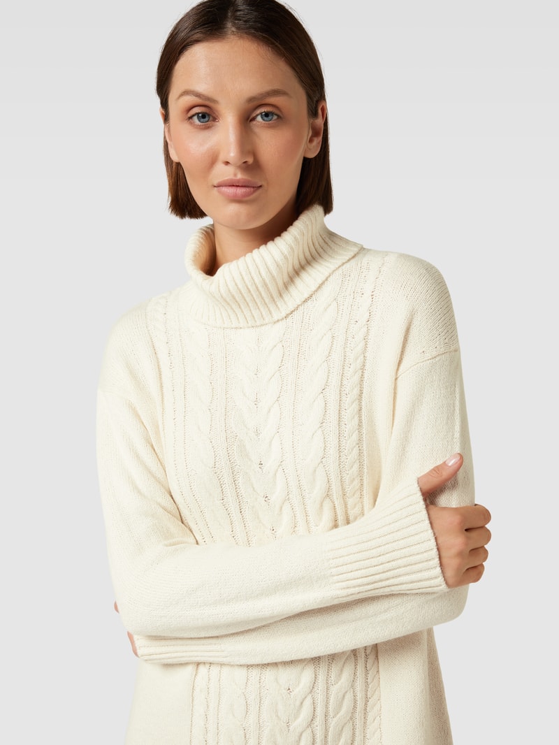 Knielanges Strickkleid mit Zopfmuster in beige