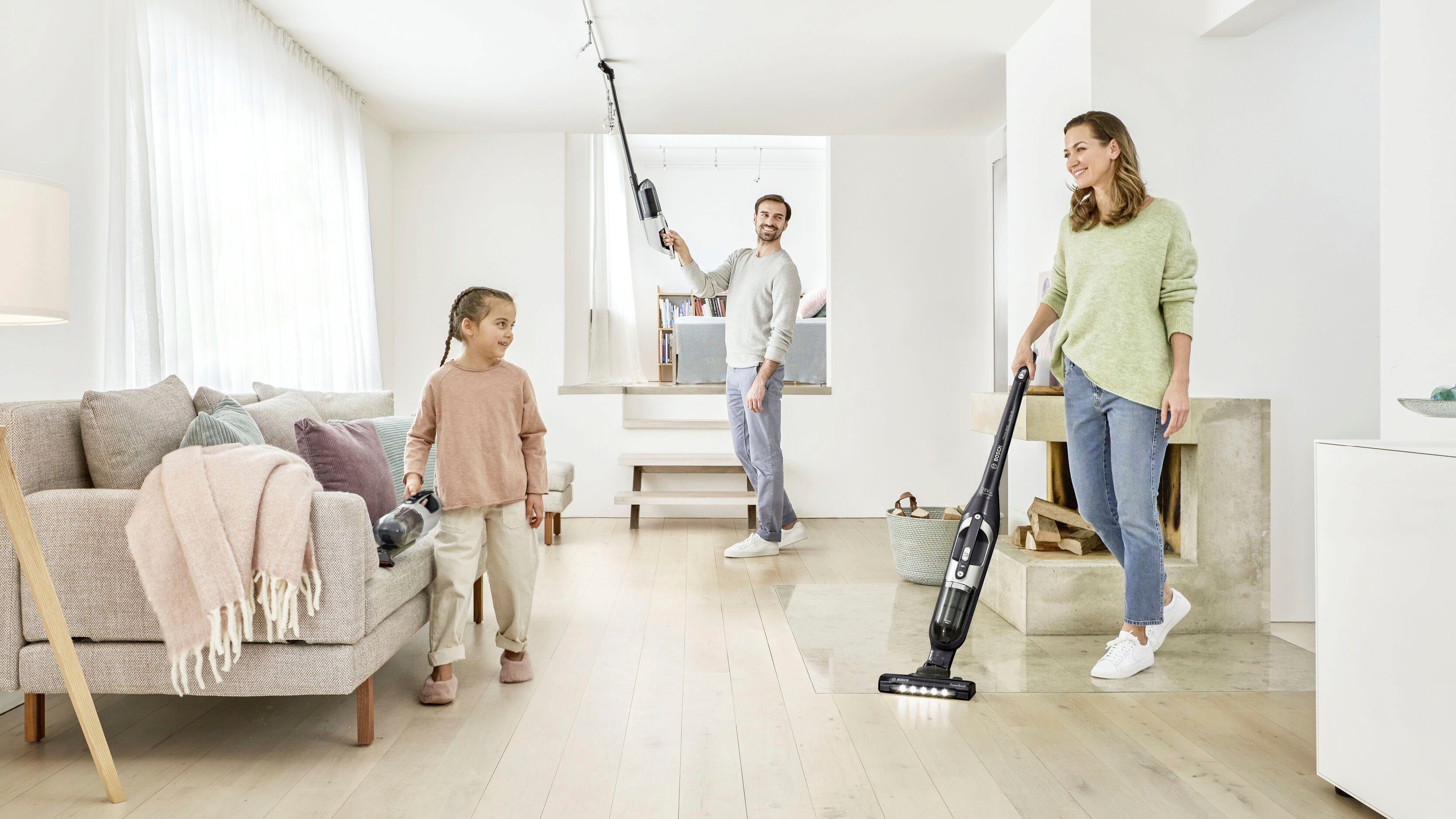 BOSCH Akku-Hand-und Stielstaubsauger Flexxo Serie 4 BBH3P2801, 28 V, Power Düse mit LED, beutellos, integriertes Zubehör, Schwarz