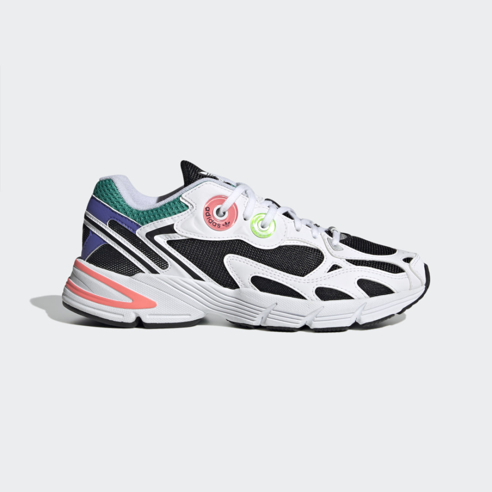 adidas Astir W GY1122 / weiss