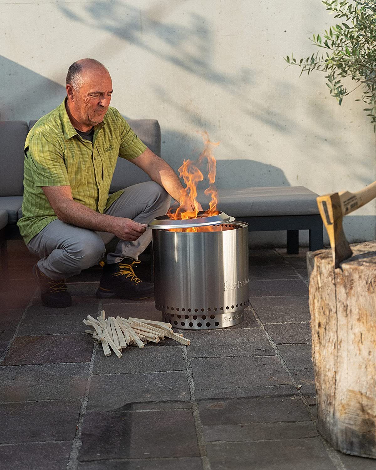 Solo Stove Feuerstelle Feuerschale Bonfire Outdoor-Kamin Edelstahl, mit Standfuß UVP 539€, (SONDERANGEBOT, nur für kurze Zeit, 1-St., für Terrasse, Garten, Feuertonne, Holzofen, Feuerkorb, Outdoor Kamin), Rostfrei, Feuerstelle, Terrassenofen für drau