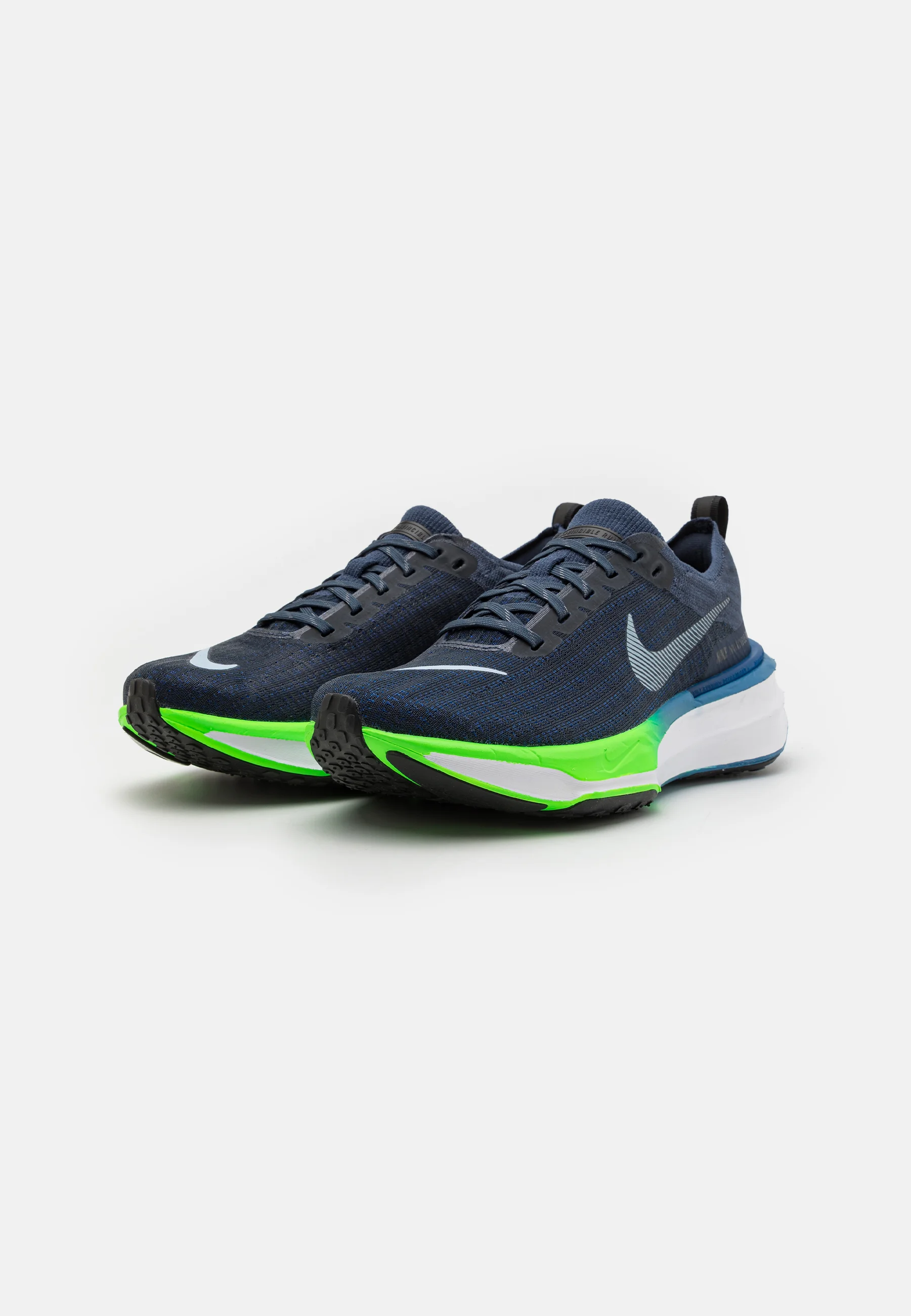 Nike Performance ZOOMX INVINCIBLE RUN FK 3 - Zapatillas de running neutras