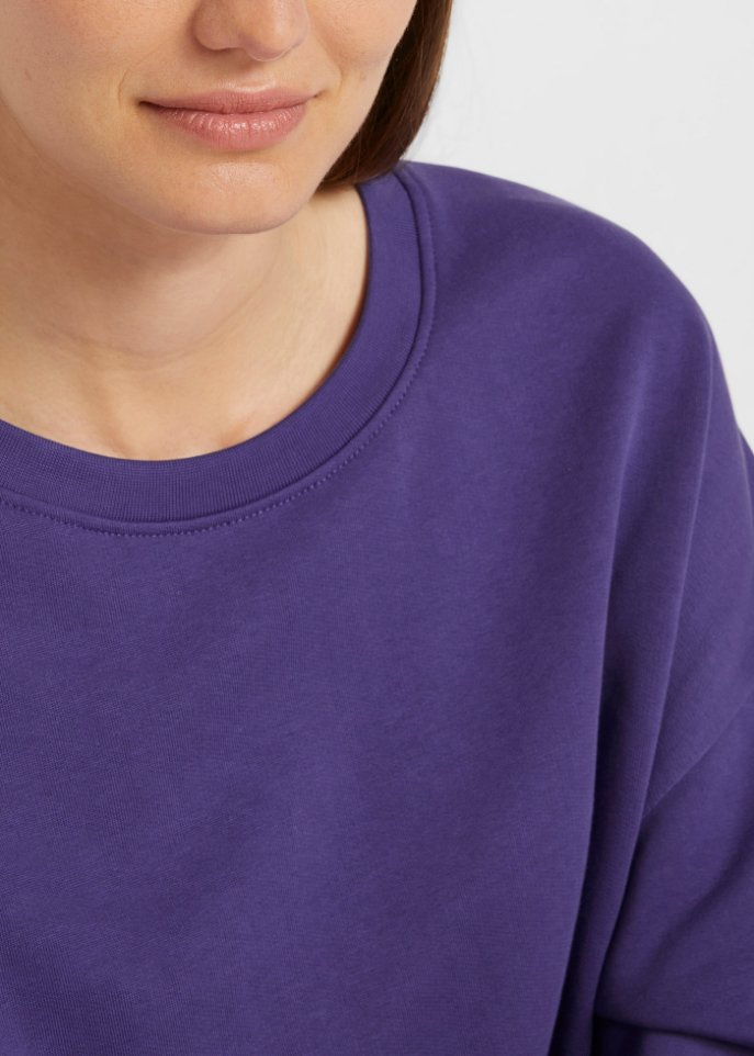 Oversize Sweatshirt mit Schlitzdetail