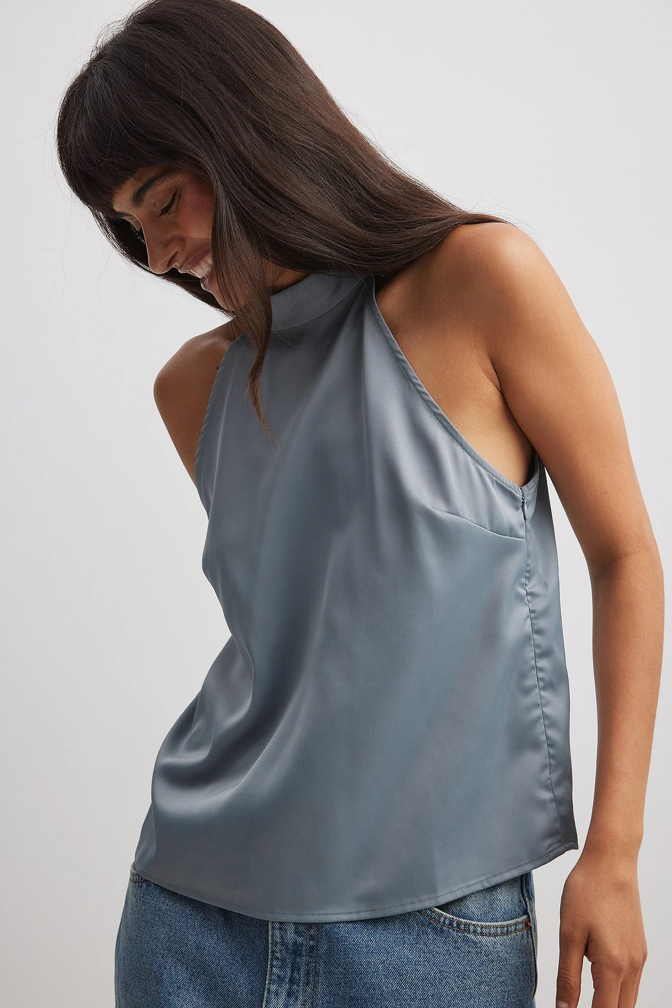 Hochgeschlossenes Top aus Satin