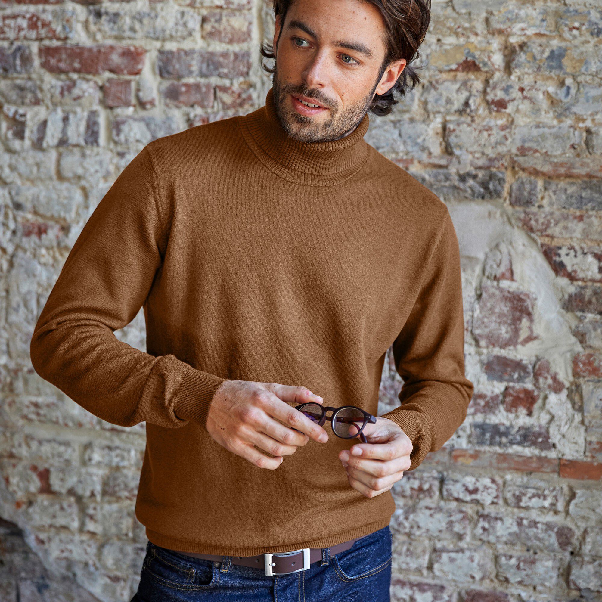 Pull col roulé en laine mélangée