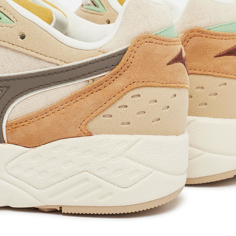 Mizuno Contender Countryside spruce yellow/major brown/pris