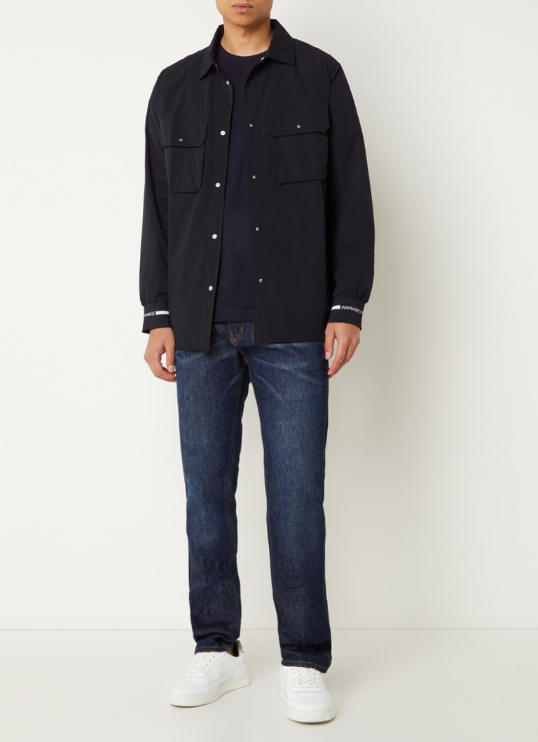 Camicia-giacca Armani Exchange dalla vestibilità classica con tasche sul petto e logo.