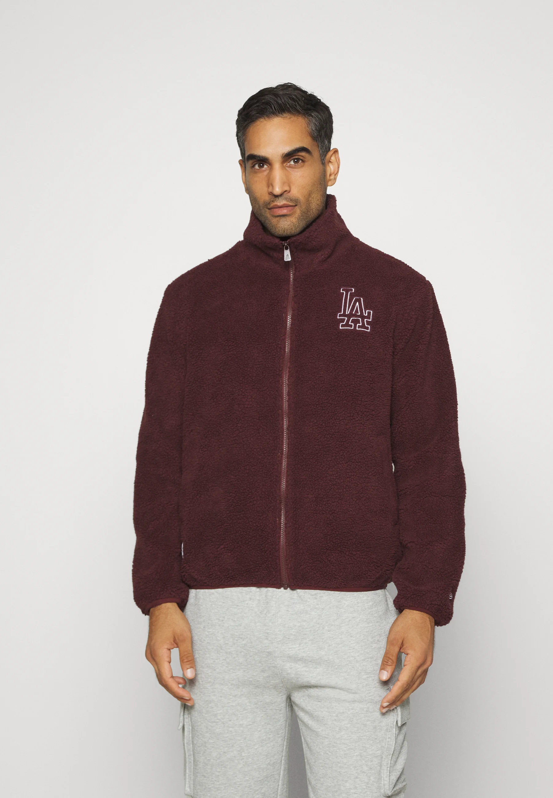 Chaqueta polar Sherpa de los Dodgers de Los Ángeles de la MLB de New Era