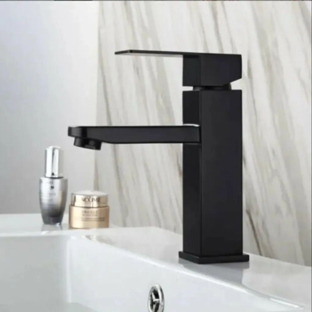 Lamon Waschtischarmatur Wasserhahn Bad Wasserfall Waschtischarmatur Einhebelmischer Kaltwasser Warmwasser Mischbatterie