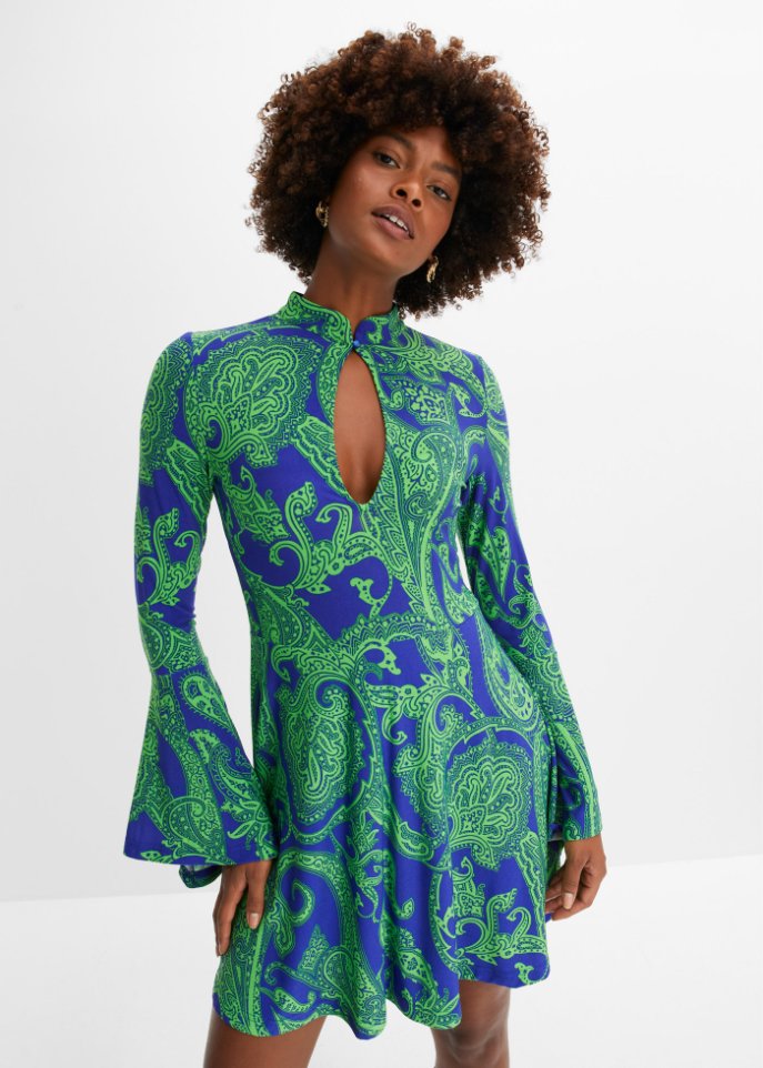Kleid mit weiten Ärmeln