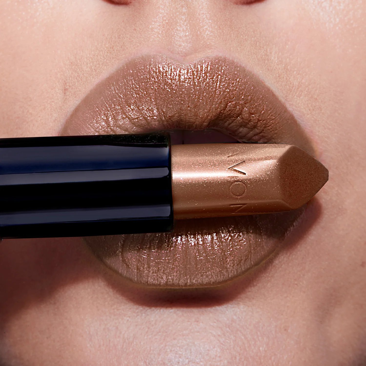Lip Color Rossetto Ultra Shimmer - Rossetto brillante