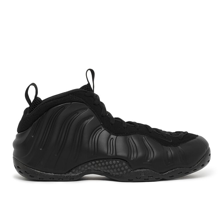 NIKE Air Foamposite One 
