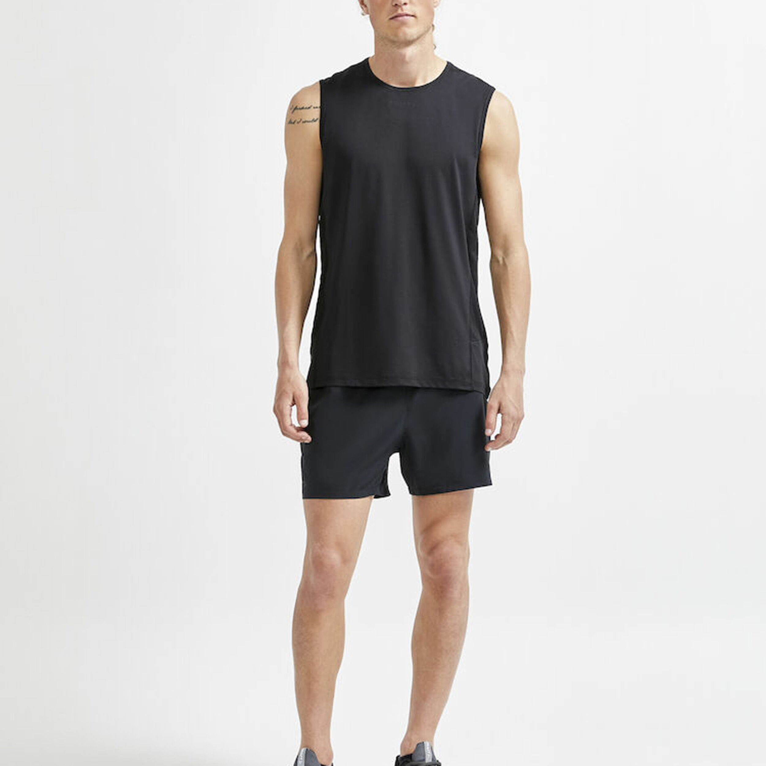 ADV Essenceless Laufshirt Herren - Schwarz
