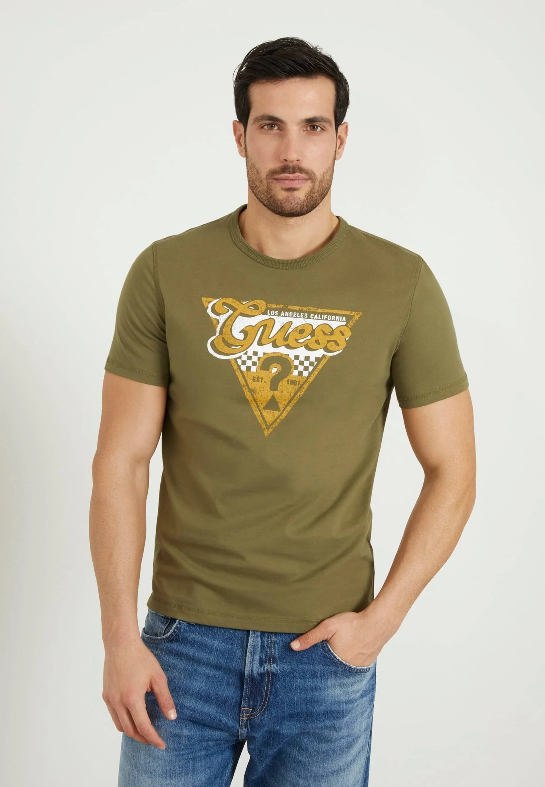 Guess MIT LOGODREIECK - Camiseta con estampado