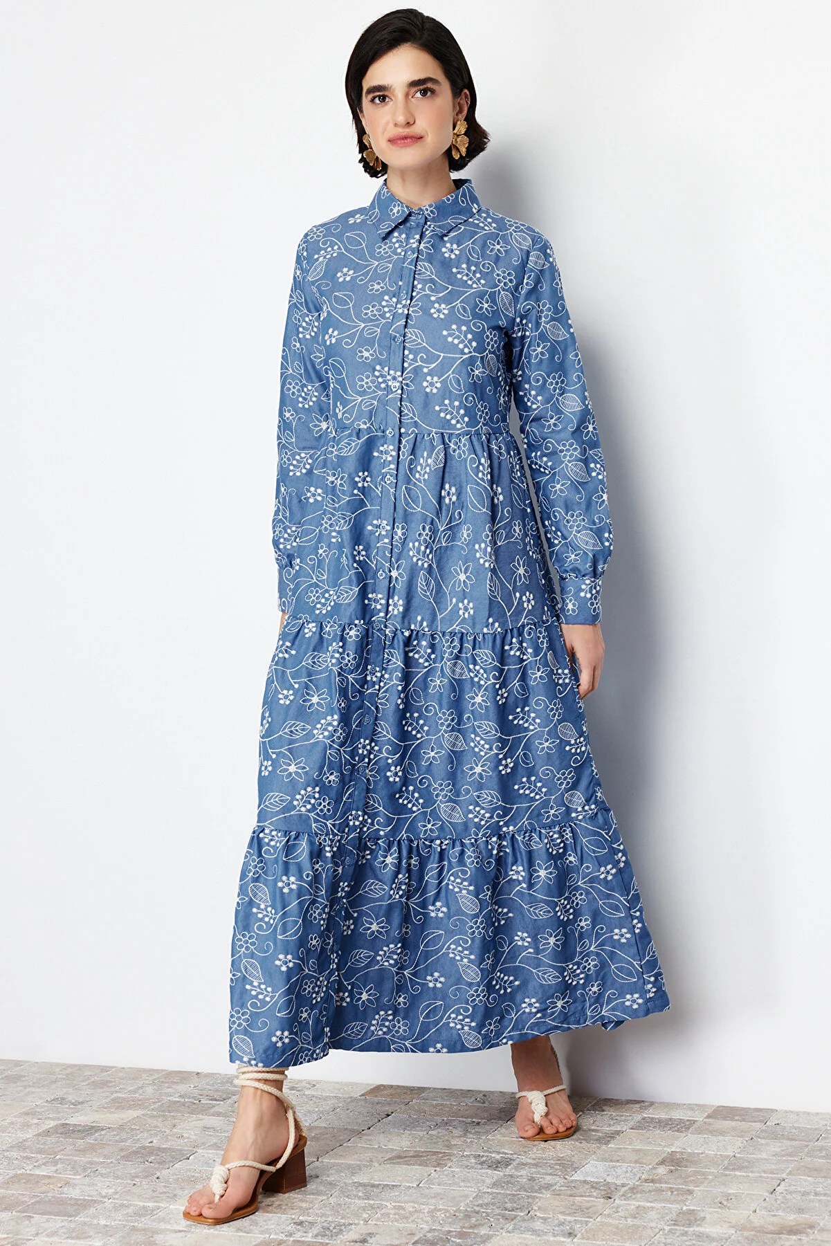 Trendyol Modest  Hemdkleid aus gewebter Indigo-Baumwolle TCTSS24EB00091