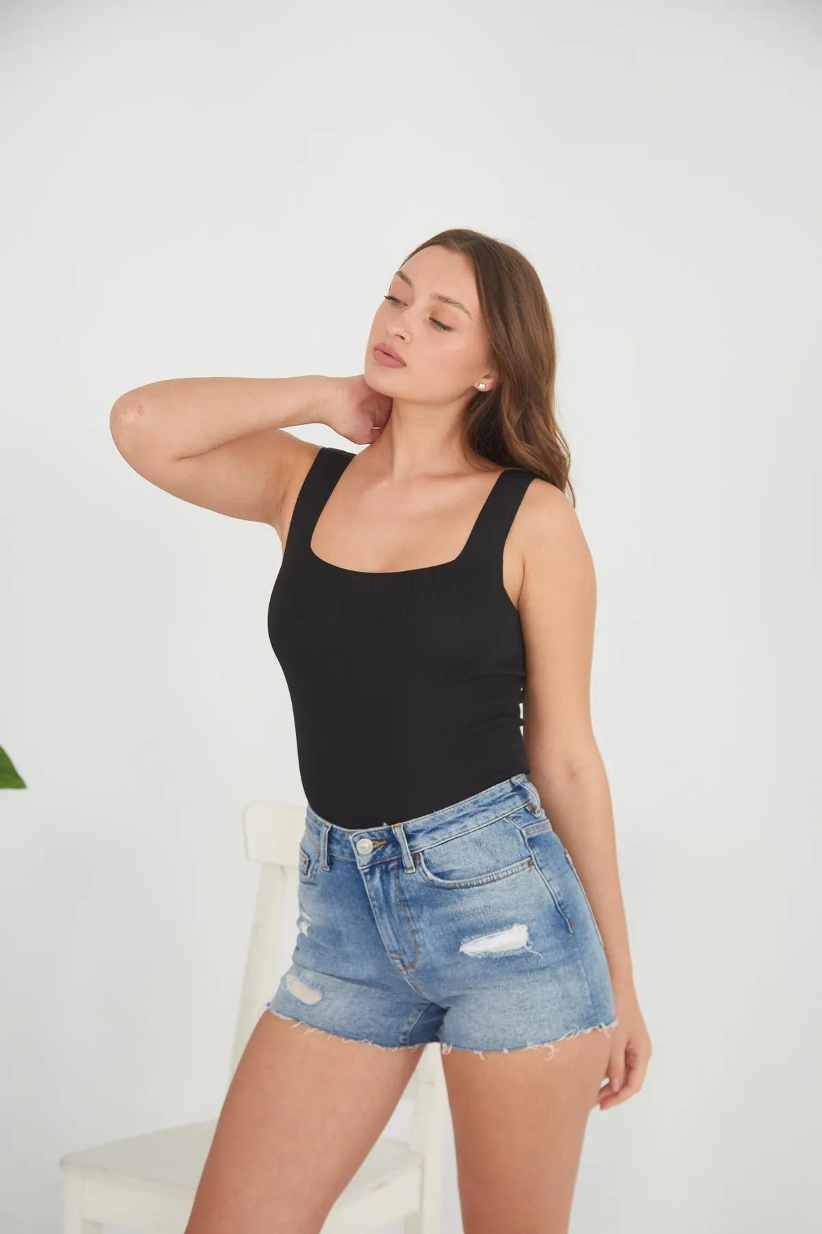 Pearls of Home  Crop Top für Damen – Schwarz – Tailliertes Crop – 15 verschiedene Farboptionen – Flexible Strickware für Sportlerinnen