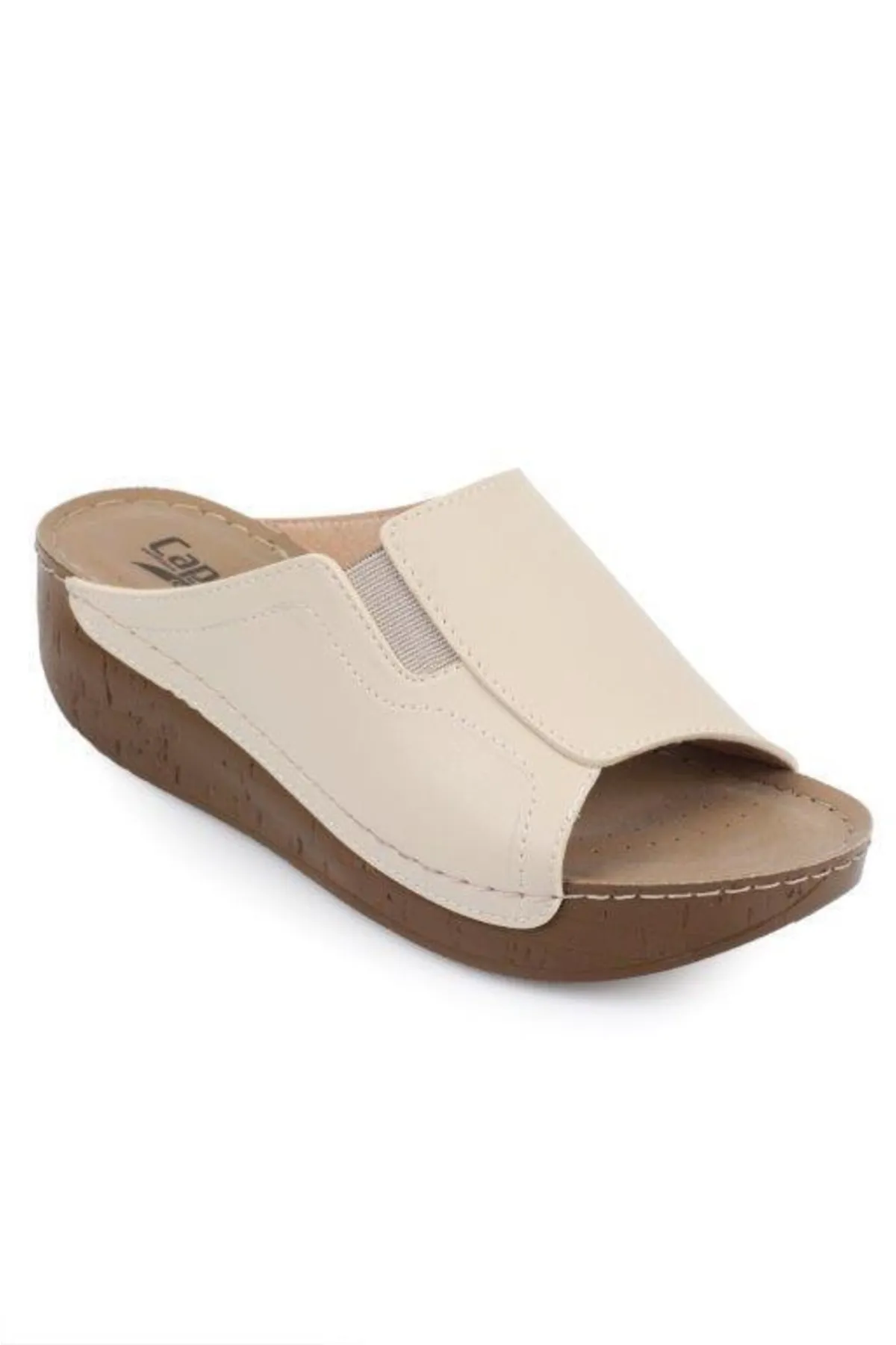 Capone Outfitters  Anatomisch weiche, bequeme Mutterhausschuhe mit Keilabsatz