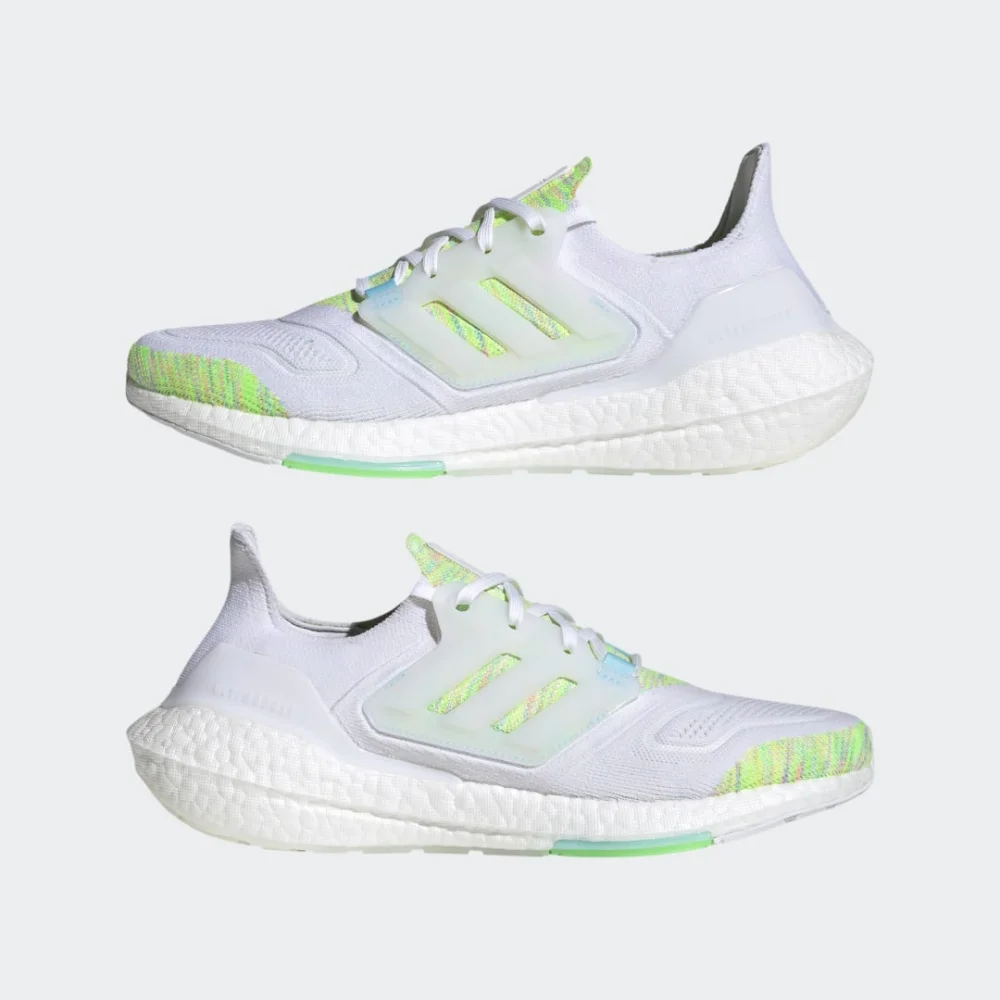adidas Ultraboost 22 GX5913 / weiss