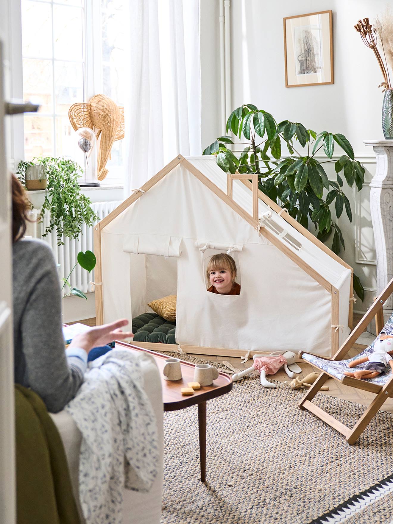 Cabane en tissu et bois FSC® multicolore