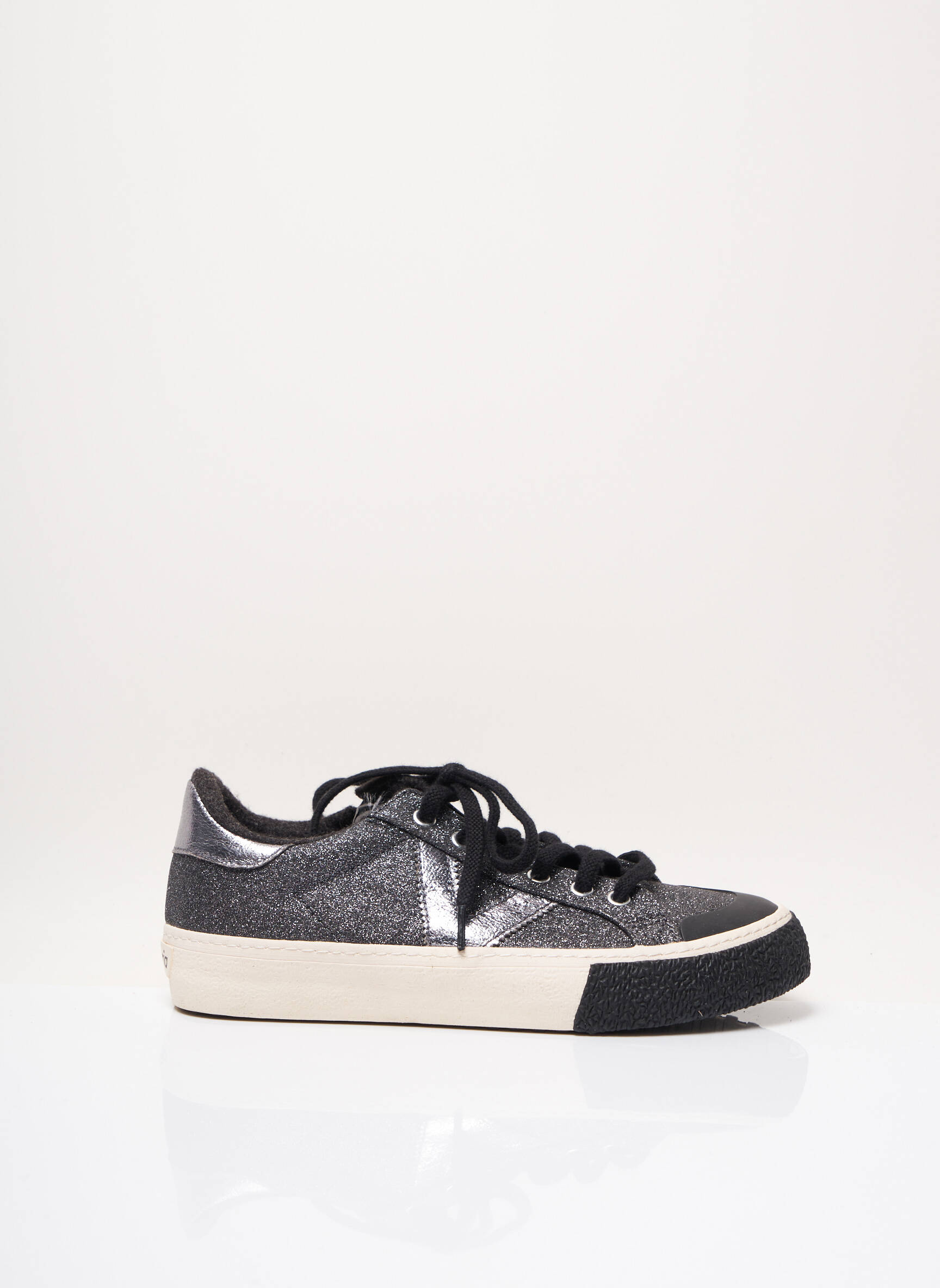 Victoria Baskets Femme couleur gris