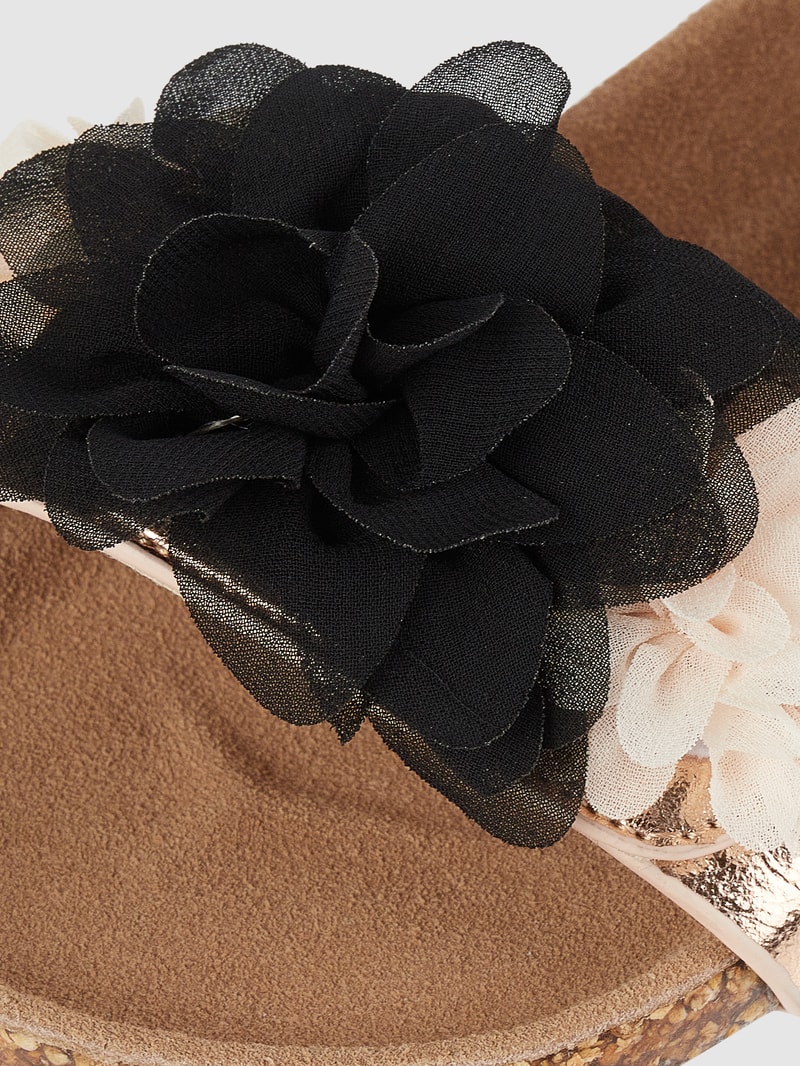 Sandalen mit Blüten-Applikationen in schwarz