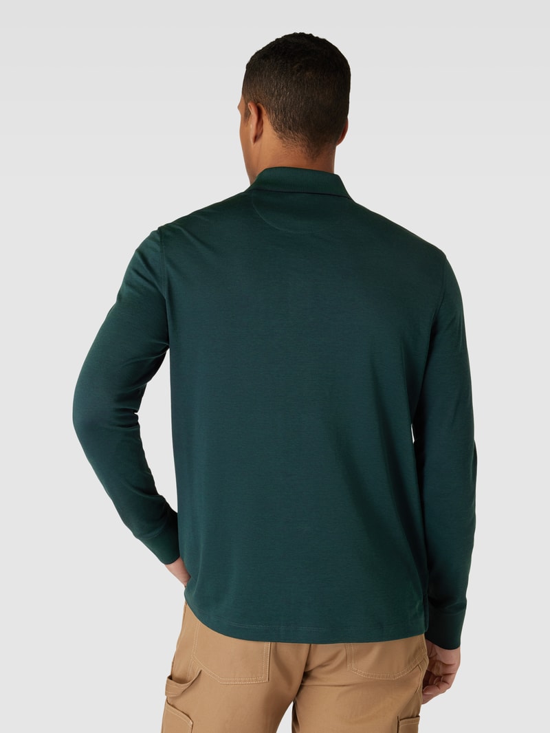 Poloshirt mit Brusttasche in dunkelgrün