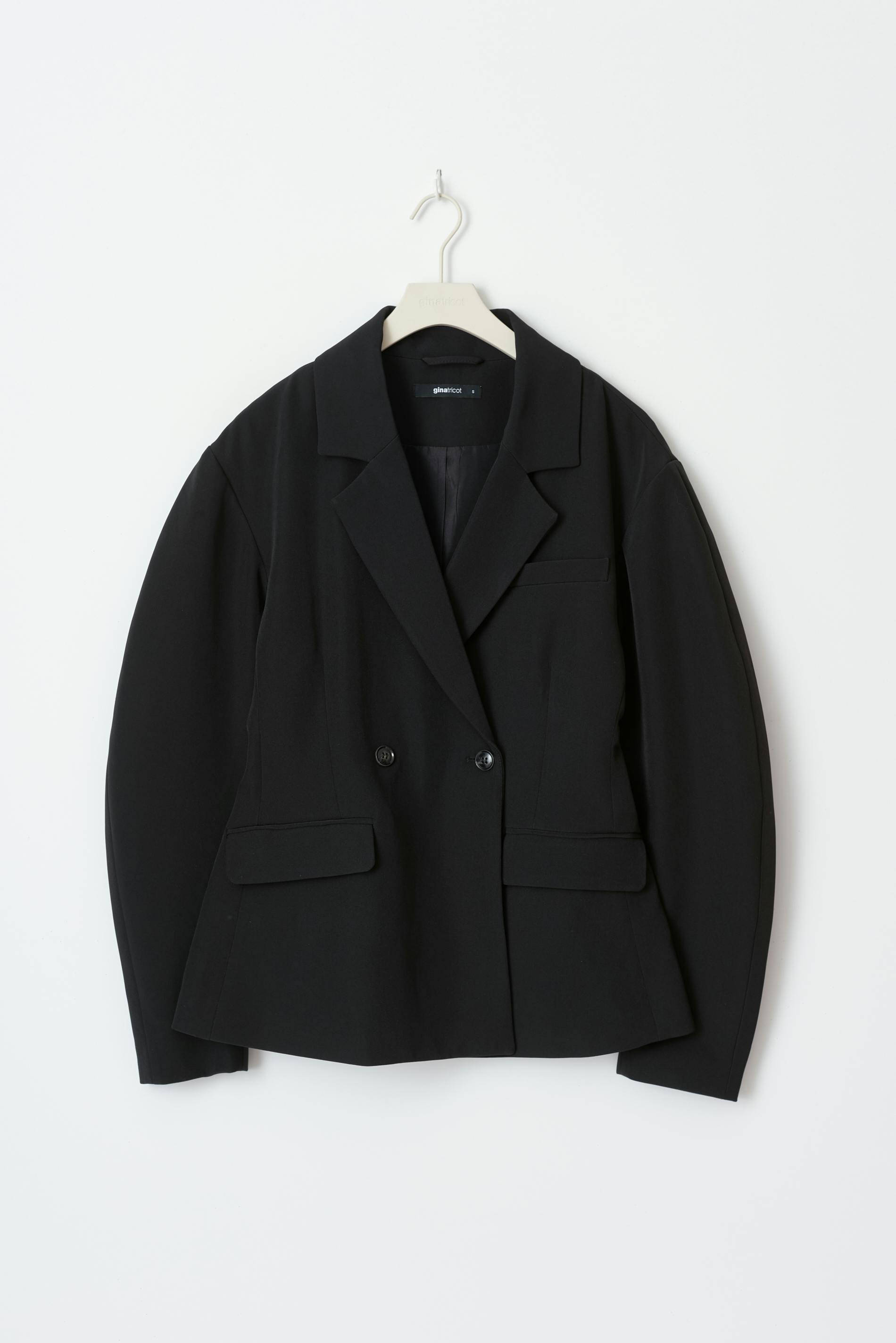 Sculpted blazer