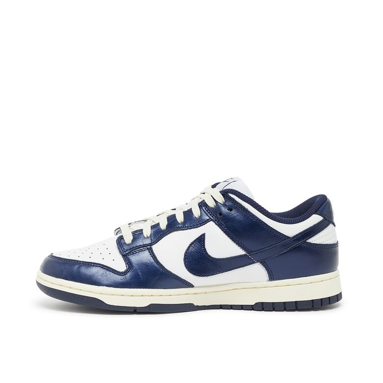 NIKE Wmns Dunk Low PRM 
