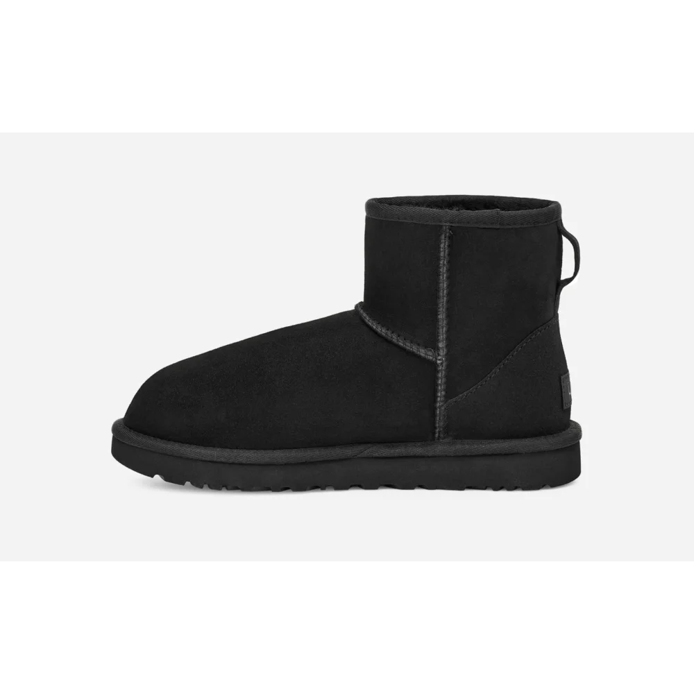 UGG Classic Mini II 1016222/BLK / schwarz