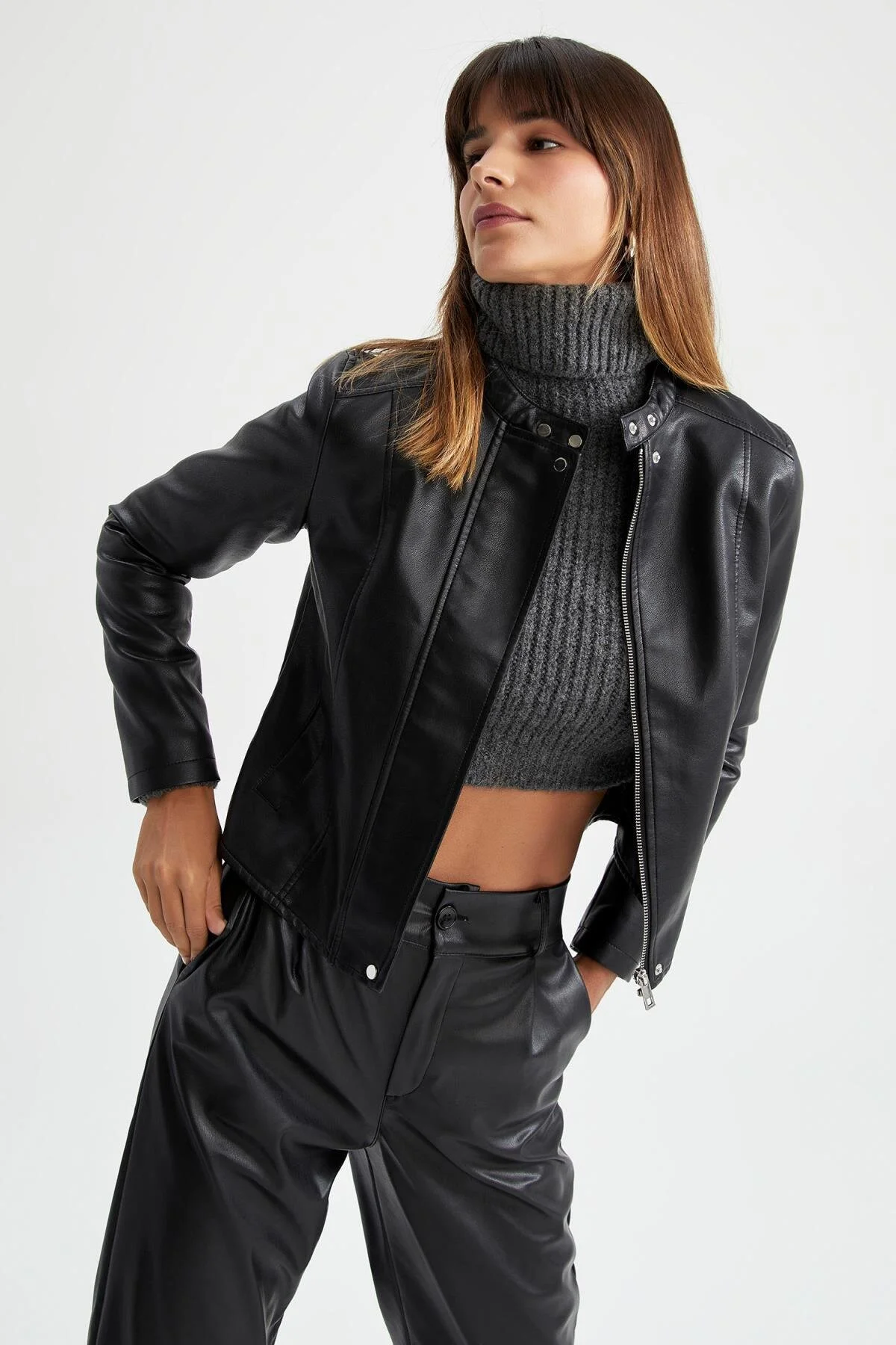 DeFacto  Wasserabweisende Bikerjacke aus Kunstleder Y7156az23sp