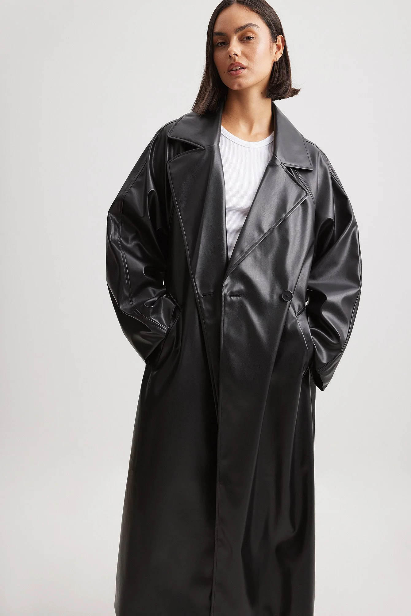 Oversize-Trenchcoat aus PU
