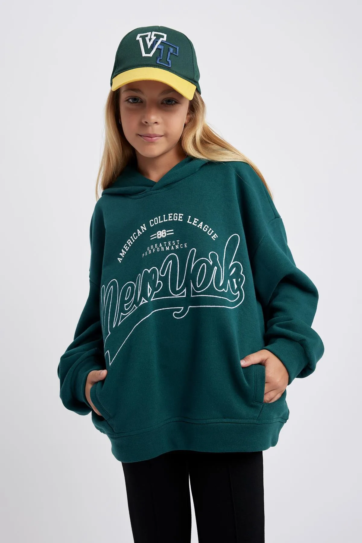 DeFacto  Sweatshirt mit Oversize-Passform für Mädchen
