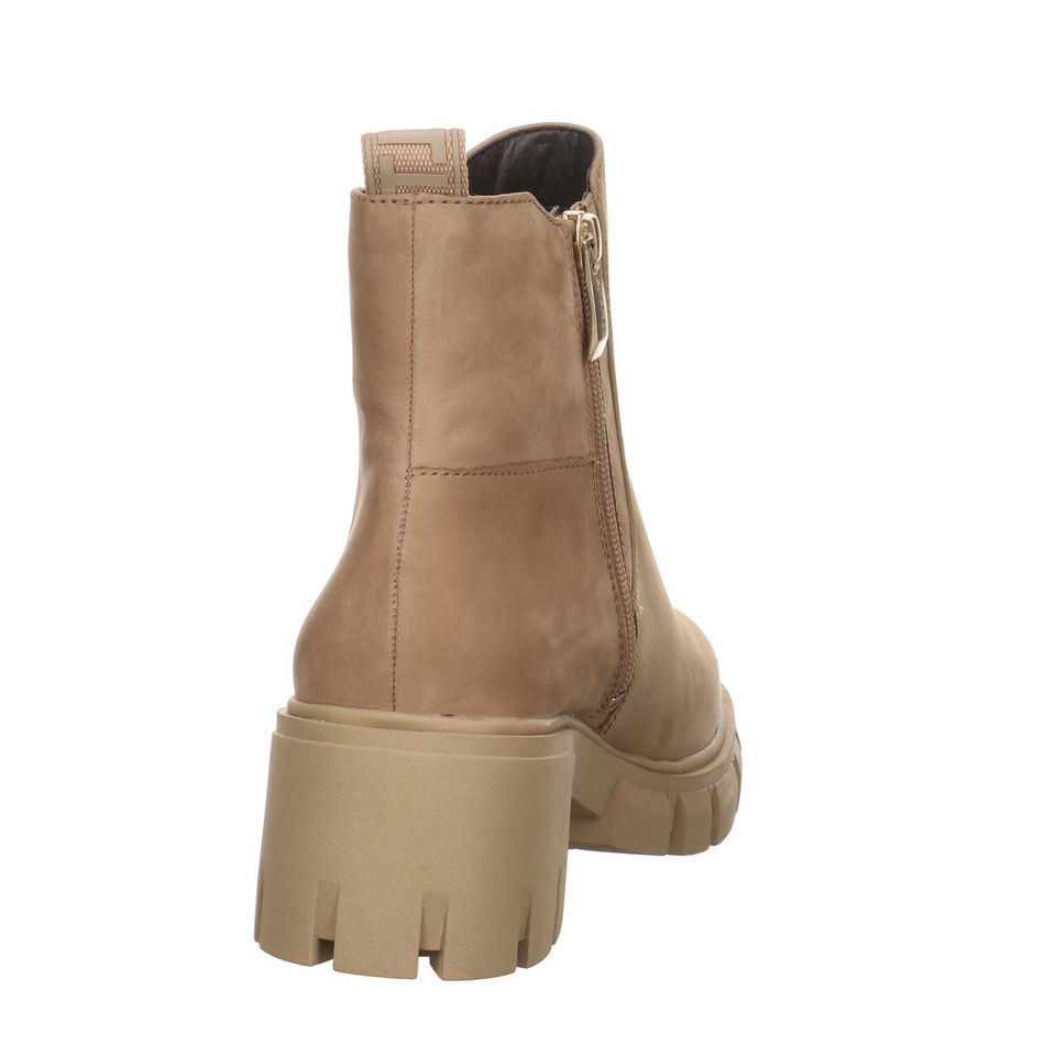 Tamaris Chelsea Boots