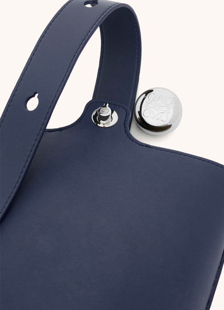 LOEWE Pebble Bucket Mini crossbody bag made of calfskin
