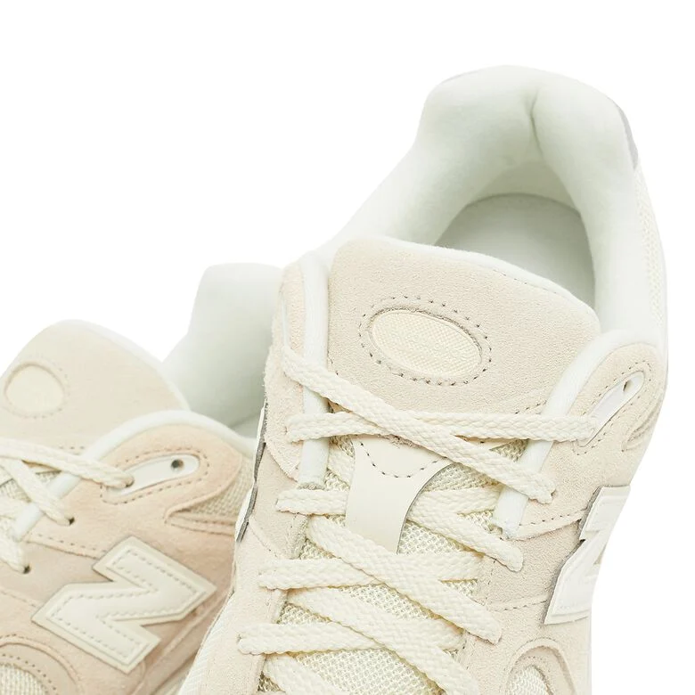 New Balance M2002RCC calm taupe
