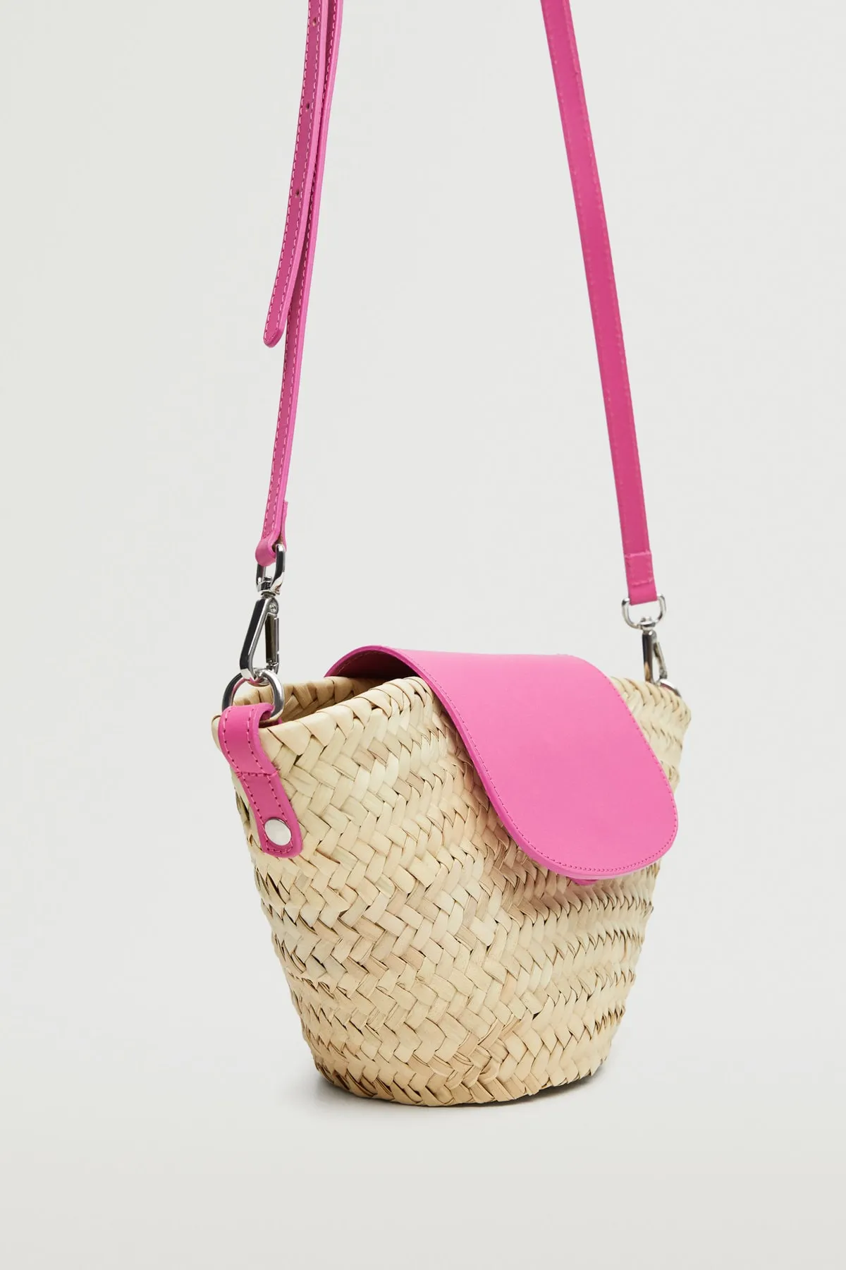 MANGO  Strohtasche mit Lederbezug