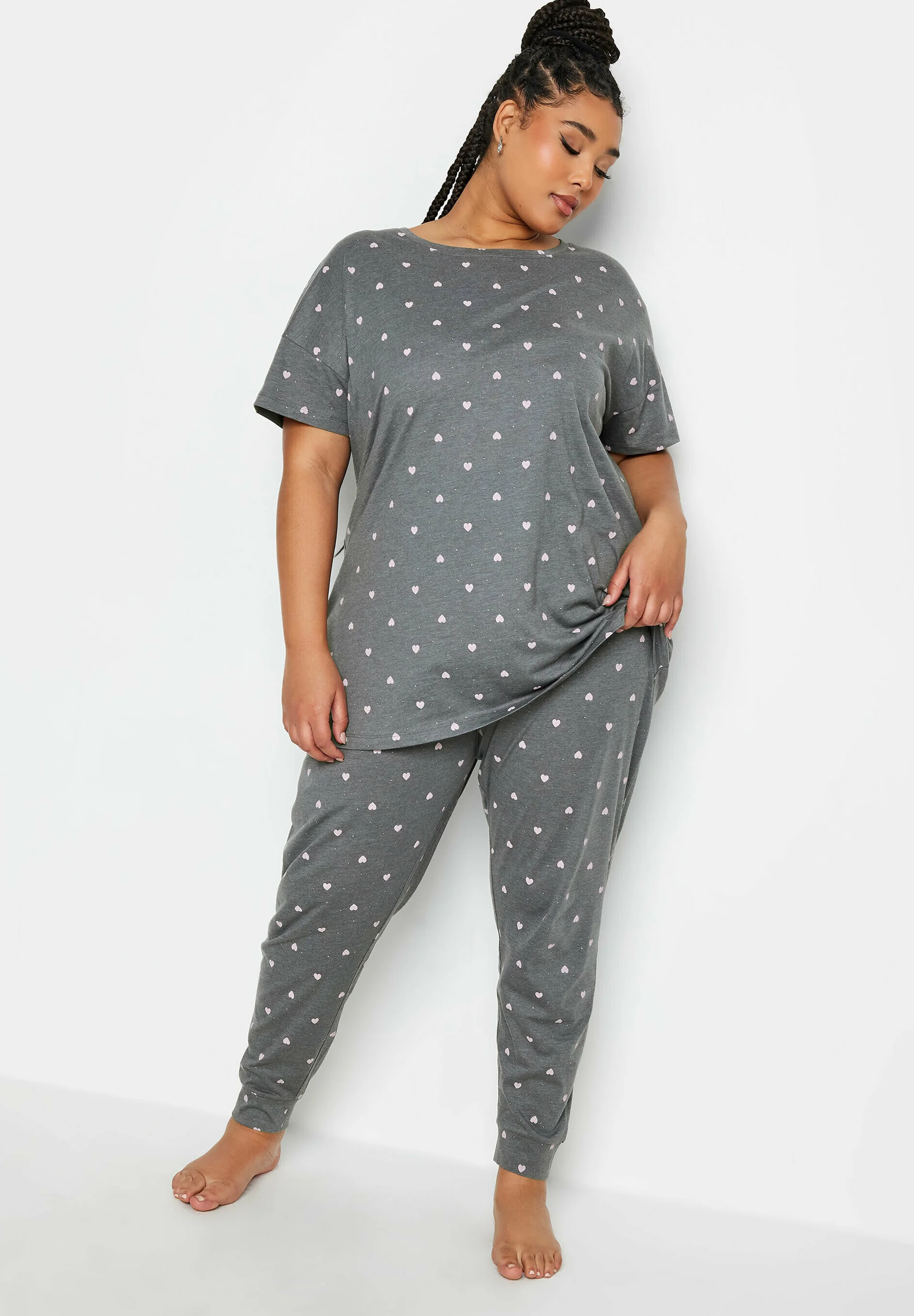 Conjunto MINI CORAZÓN Yours Clothing - Pijama