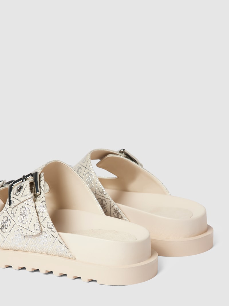 Pantoletten mit Zierkette Modell 'FATEMA' in beige