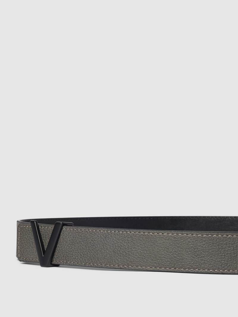 Gürtel mit Label-Detail in schwarz