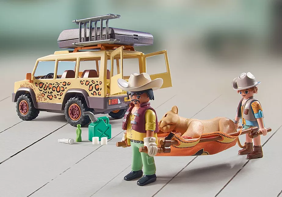 WILTOPIA - Mit dem Gel&auml;ndewagen bei den L&ouml;wen