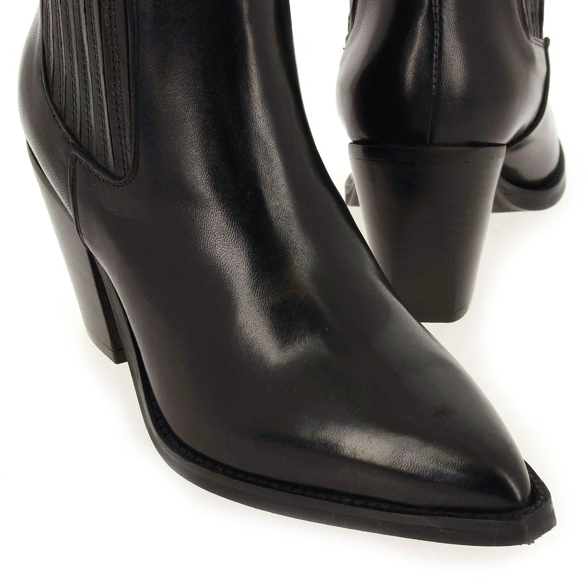 Julie Dee  MS625 - Noir