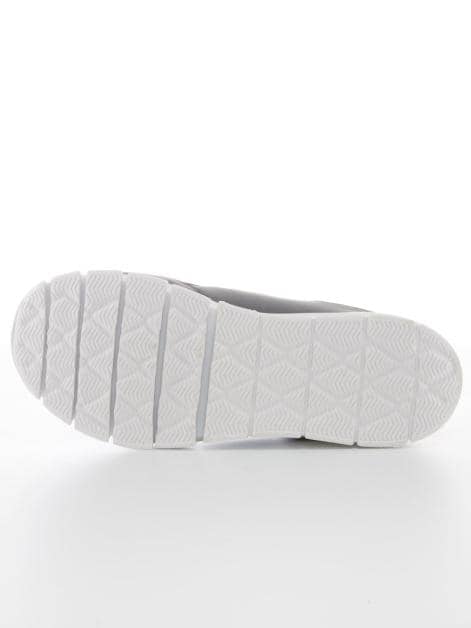 Slipper in moderner Optik