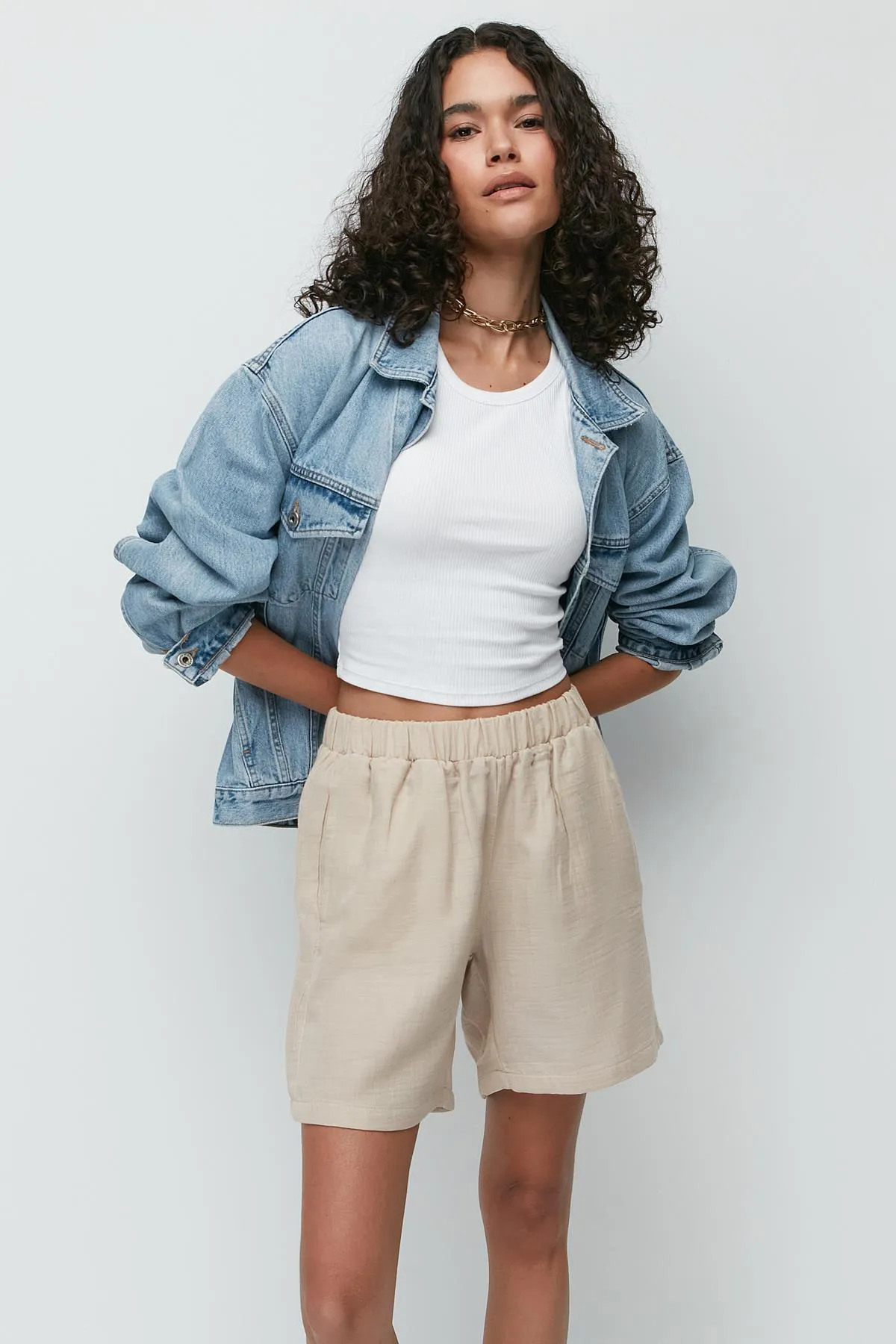C&City  Damen-Shorts aus Bio-Baumwoll-Musselin mit Seitentaschen 744 Hellbeige
