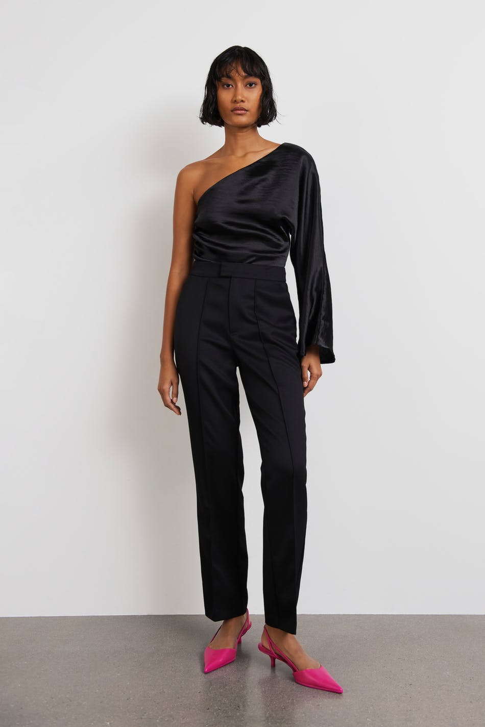 Susan one shoulder top