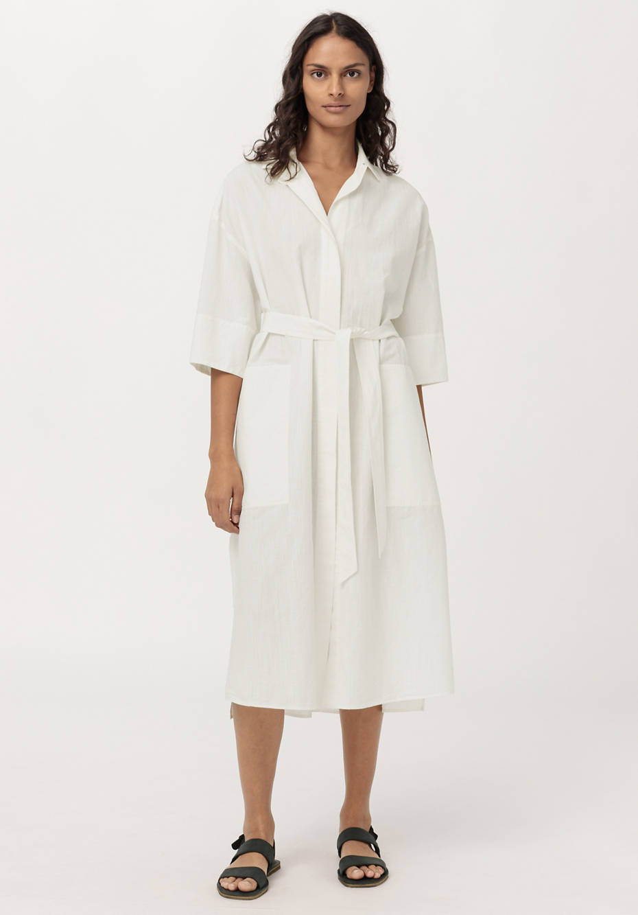 Hemdblusen-Kleid aus Bio-Baumwolle mit Leinen